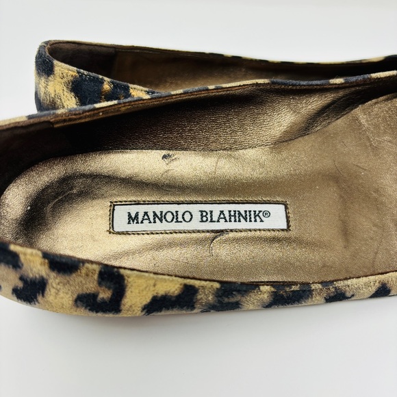 MANOLO BLAHNIK Leopard Pointed Flats - Picture 6 of 8